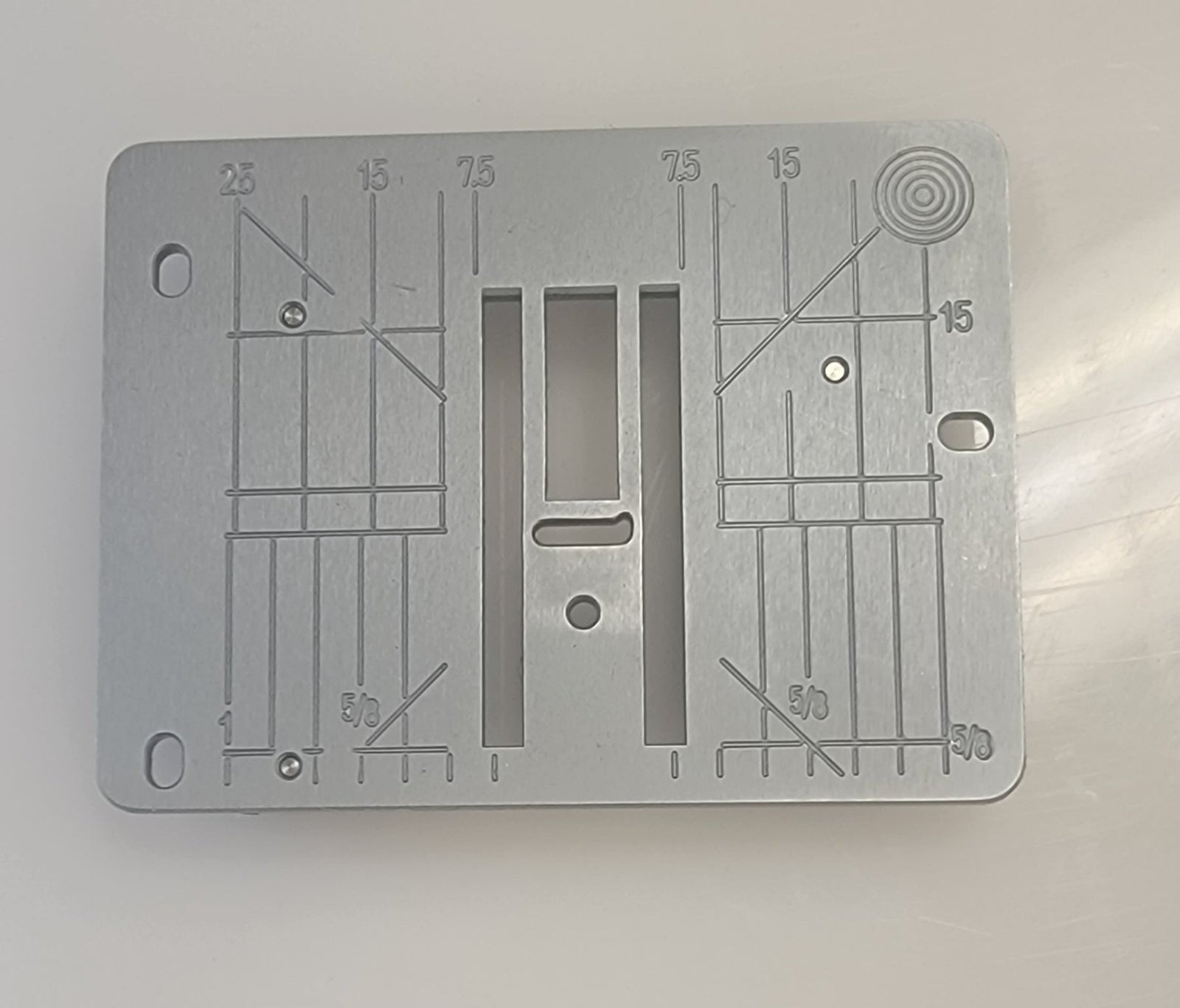 Stitch Plate Standard 5.5mm 435/475/535/720