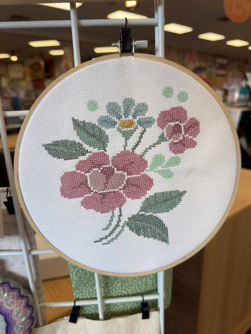 Software Skill Builder May 2026: Cross Stitch the Modern Way – BERNINA V9 Basics (May 12)