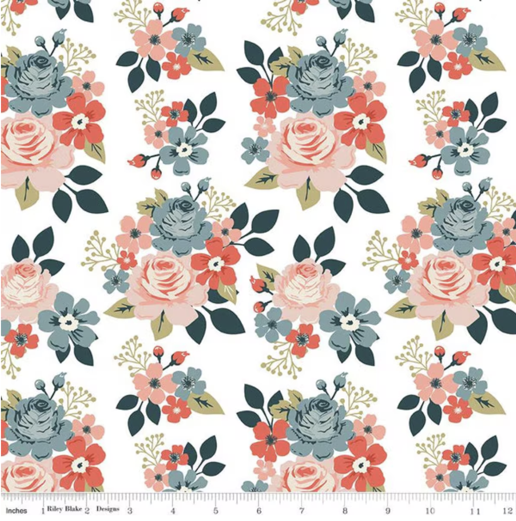 Vintage Charm Main White