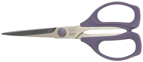 Kai Serrated Patchwrk Scissor 6.33"