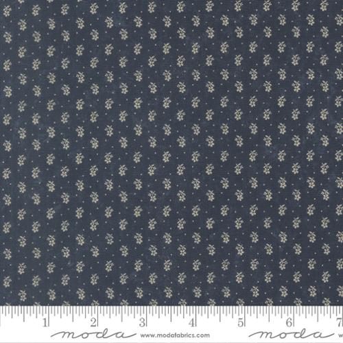 Bluebirds Nest Blue Tiny Buds