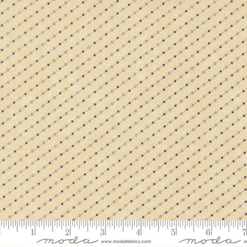 Bluebirds Nest Tan Dots