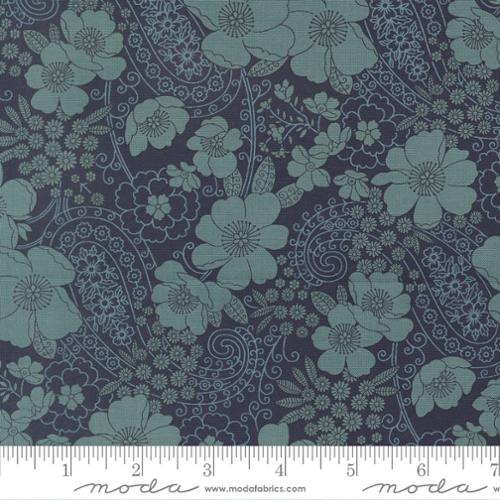 Chelsea Garden Midnight Party Paisley