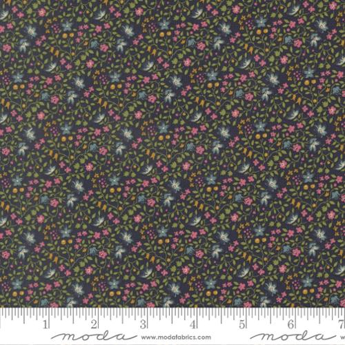 Chelsea Garden Midnight Vine Small Floral