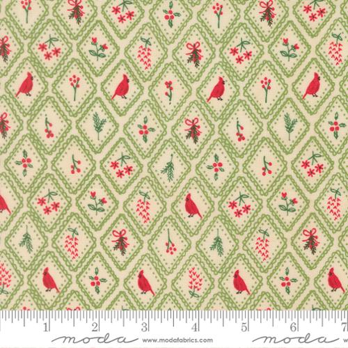 Holiday Cheer Mistletoe Charms