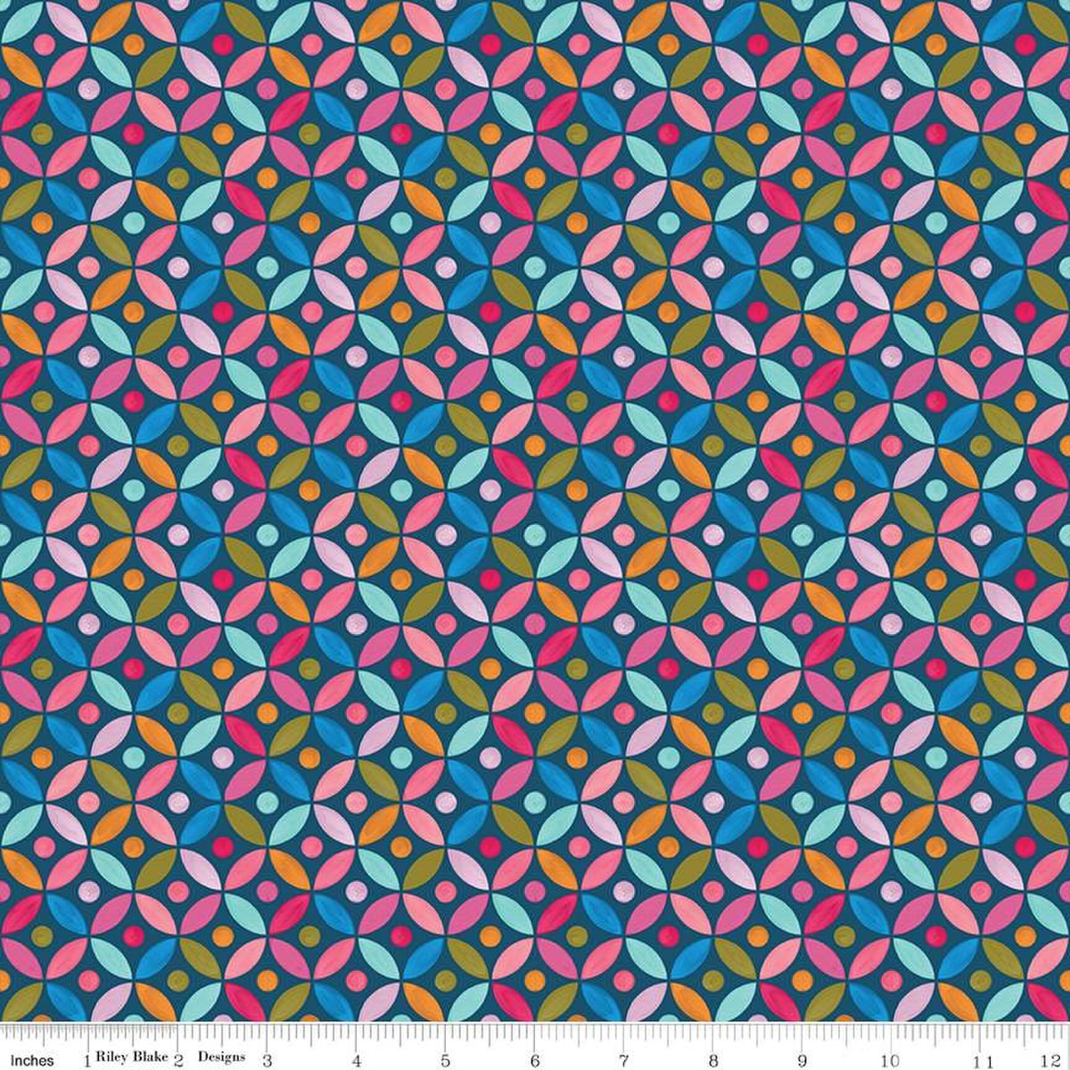 Poppies & Plumes Circles Oxford