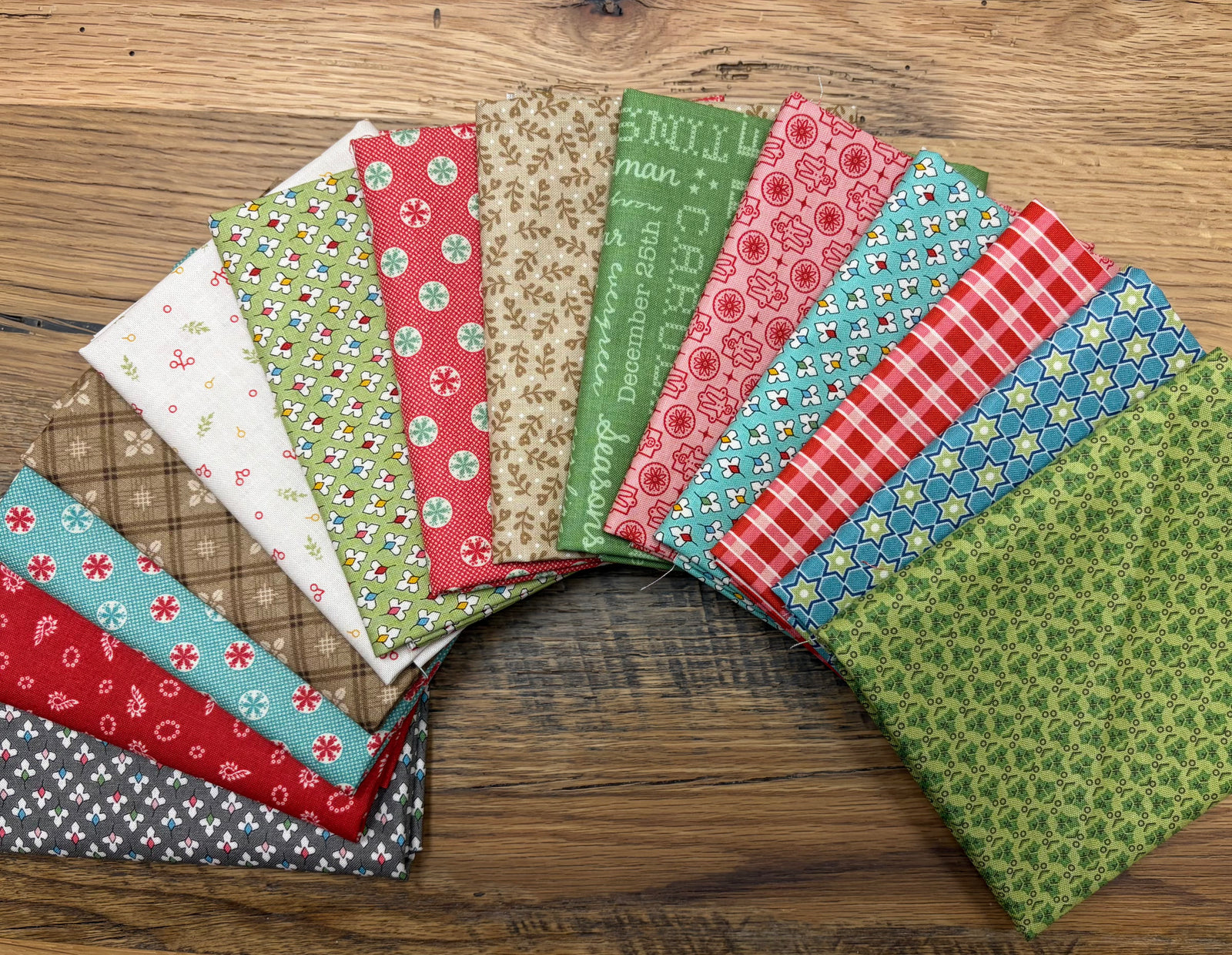 Home Town Holiday 12 Fat Quarter Bundle