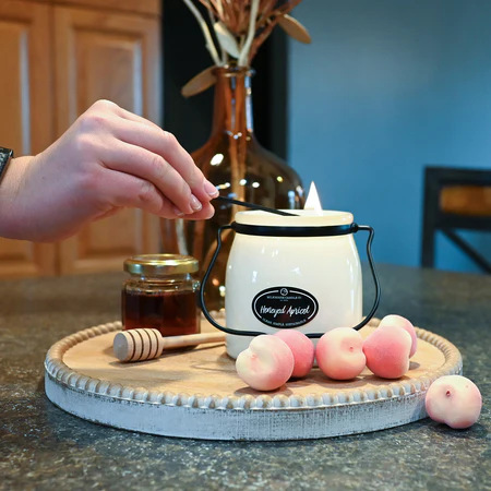 Honeyed Apricot Candle | 16 oz Butter Jar