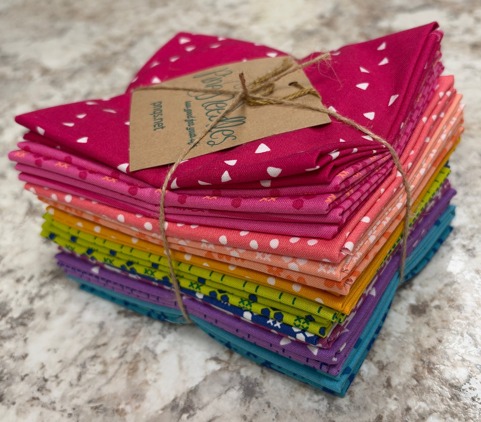Makers Delight 16 Fat Quarters