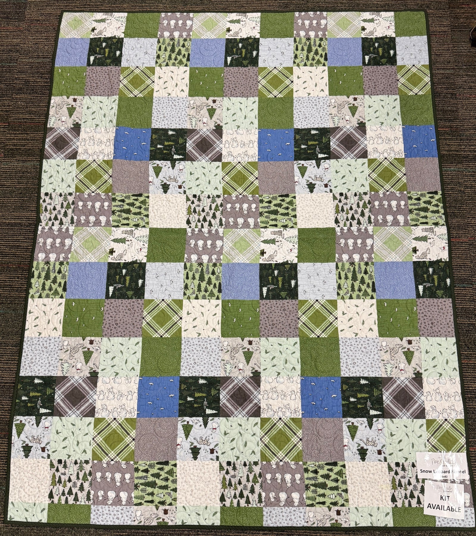 Snow Leopard Kit, 66 x 82