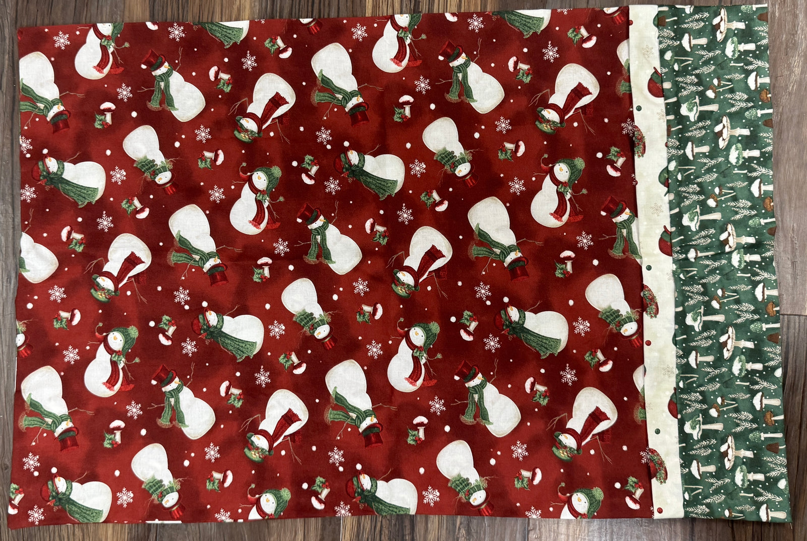 Tossed Snowmen Pillowcase Kit