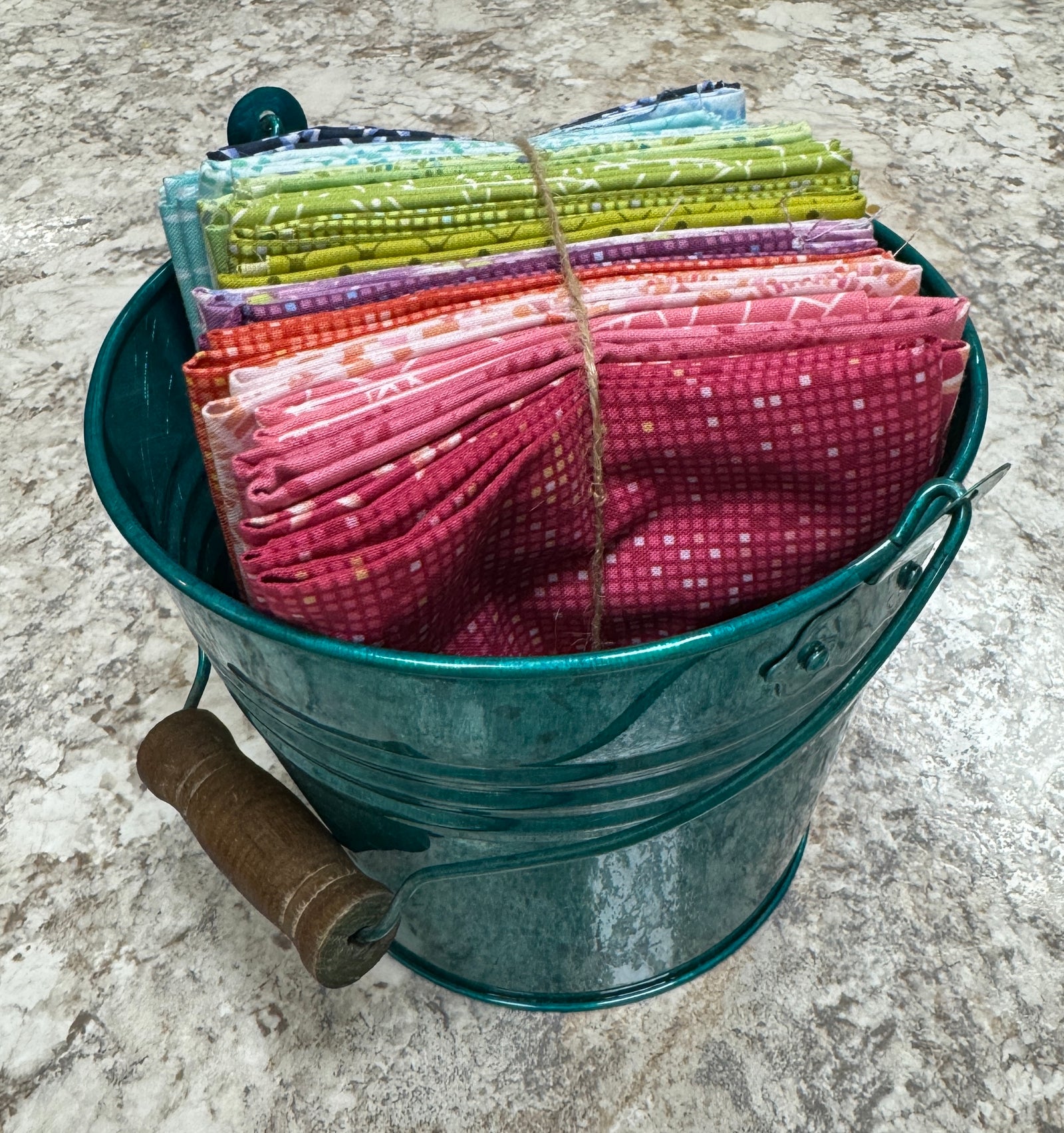 Disco 20 FQ Pack with Bucket
