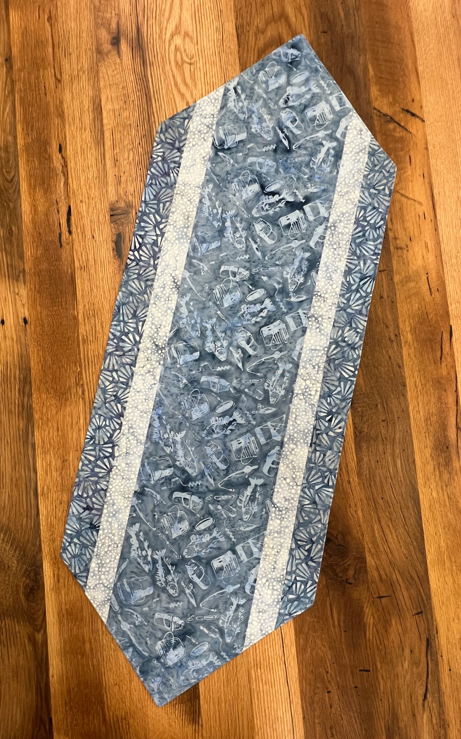 Fast to Finish Kit, 15.5" x 42", Includes pattern