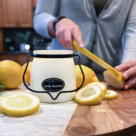 Lemon Macaroon Candle | 16 oz Butter Jar