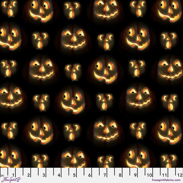 Moonlit Mischief Pumpkin Glow - Black