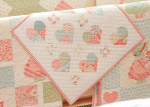 Love Me Mini Kit, 19 1/2" x 19 1/2", Binding Included