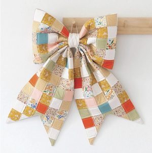 Patchwork Quilted Bow (July 11)