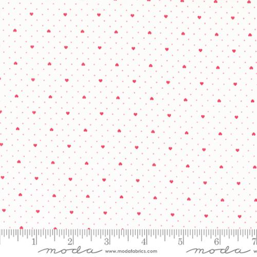 Lighthearted Heart Dot Cream Red