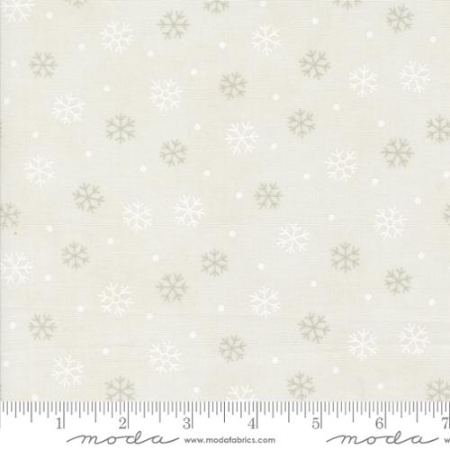 [56097-11] Snowy White Snowflake Toss